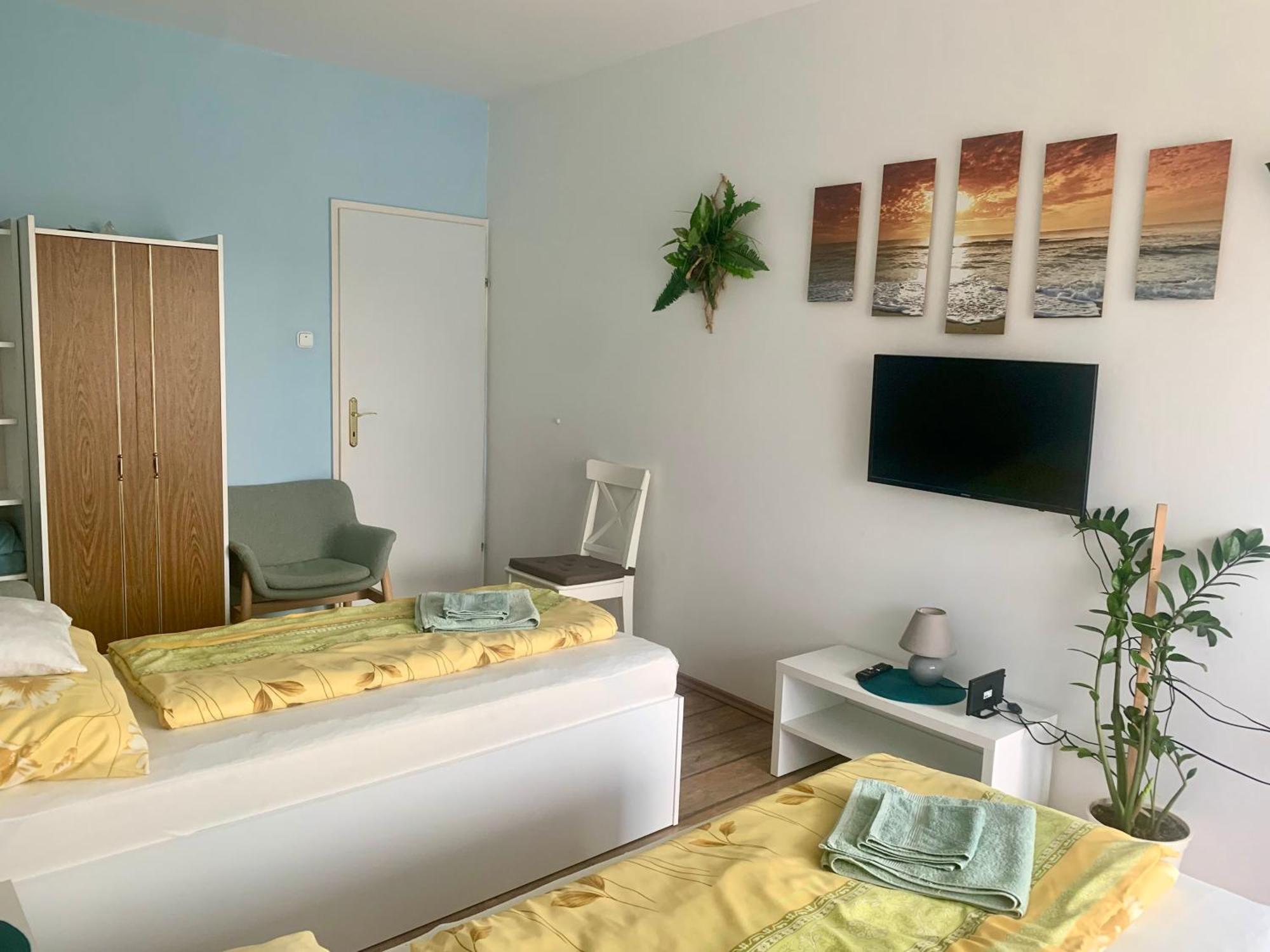 Aloe Apartman Sopron Exterior photo